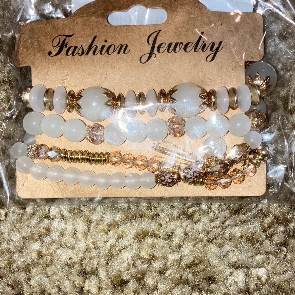 Elegant Gold and White Beaded Bracelet Set